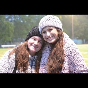 Meet your Posher, Madie